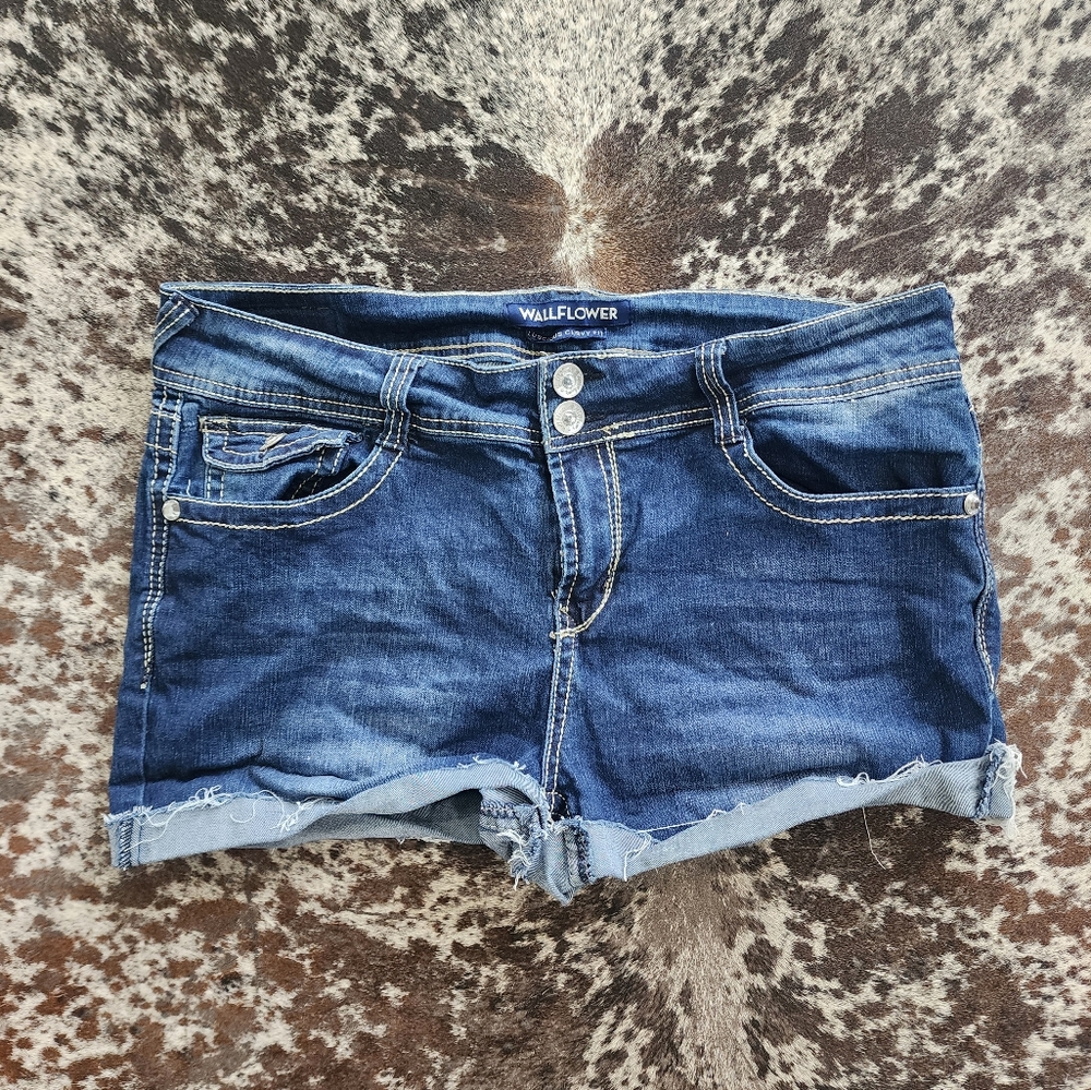 Wallflower Women's Denim Shorts